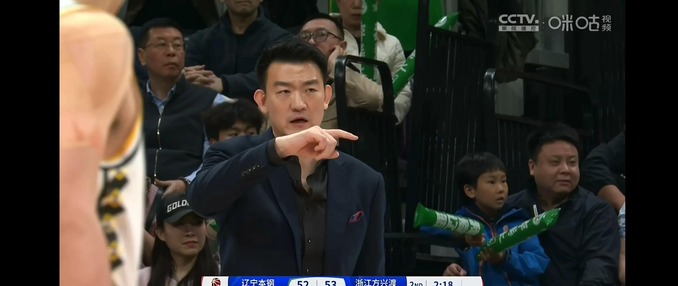 欧冠赛后走向成谜；辽宁本钢绝杀压哨；震撼外界；临场指挥获称赞的简单介绍