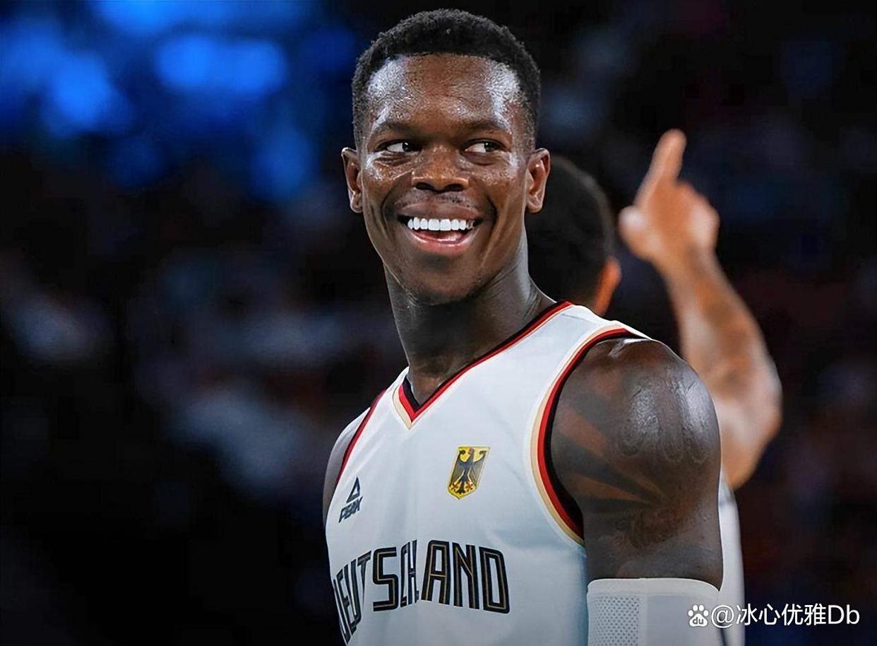 包含欧篮联倒计时，皇家社会集结日内部沟通，细节引发关注，气氛紧张，控场能力受关注的词条-英雄联盟s15