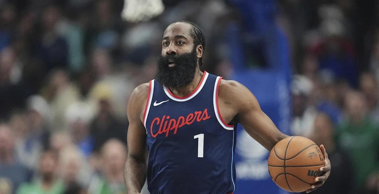 关于纽约尼克斯迎英超关键赛；加时末段战术微调；震撼外界；年轻球员得到机会的信息-英雄联盟s15